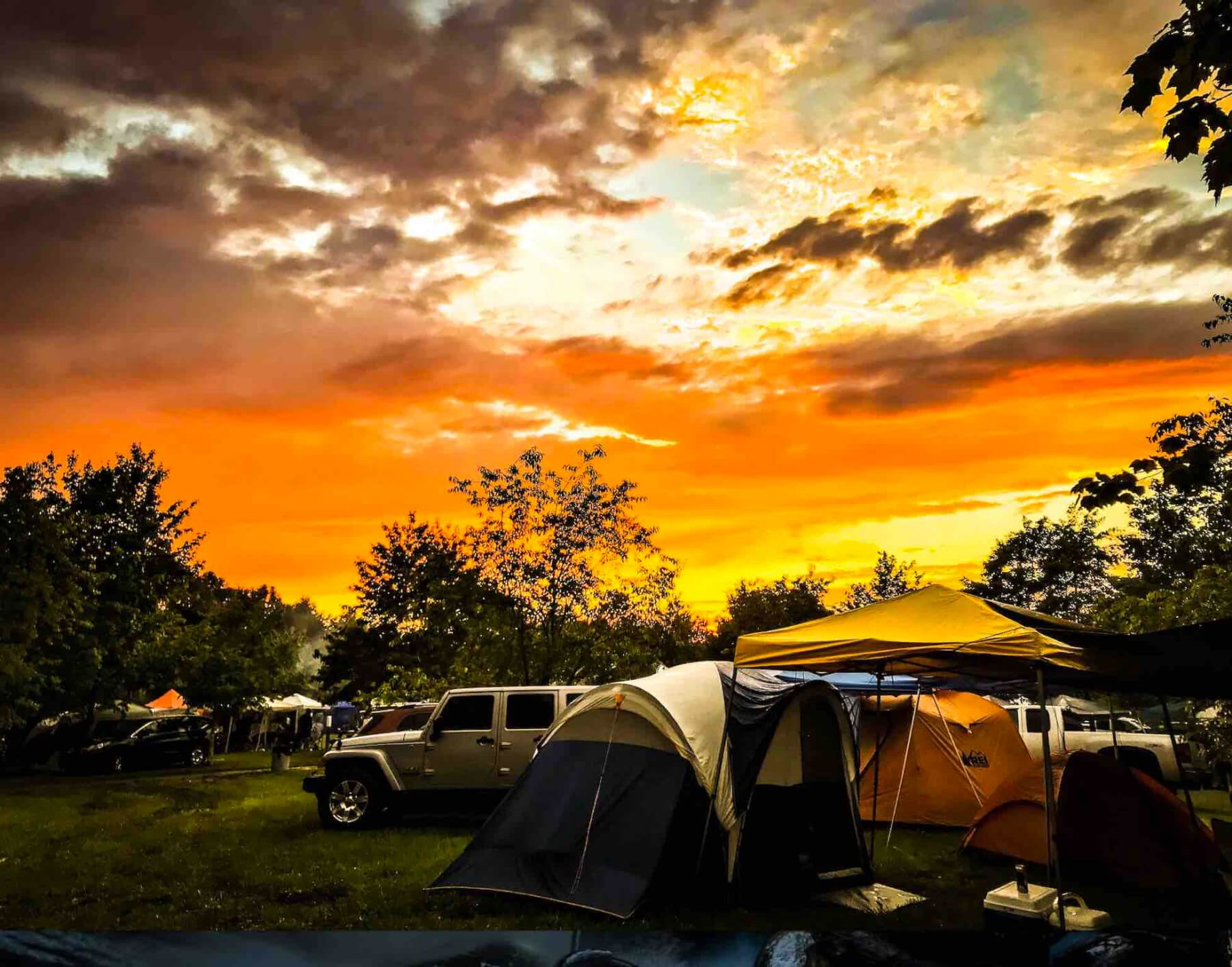 mountiantop campground at sunset at ace adventure resort during mountain music festival