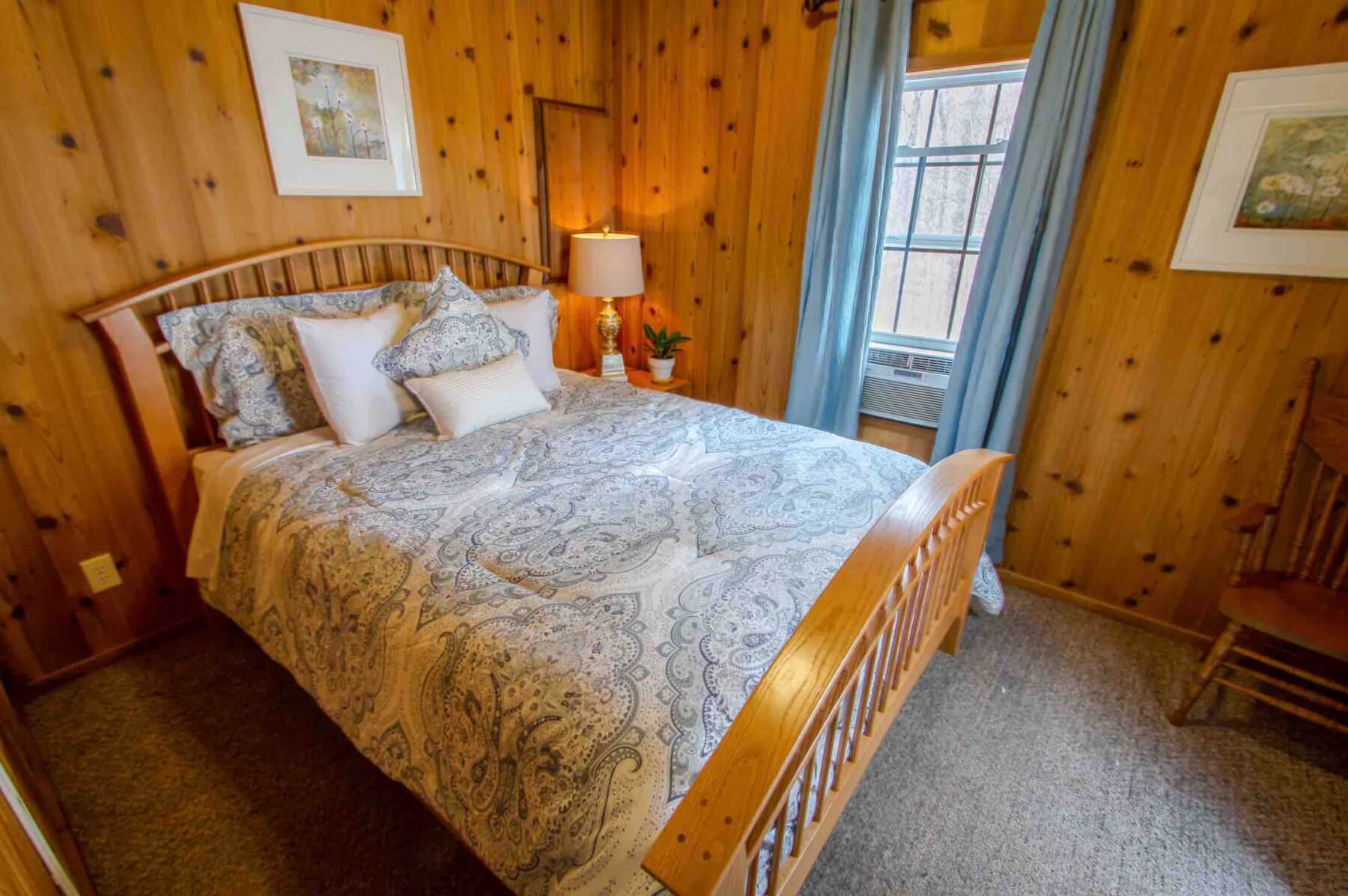 bed in ace adventure resort cabin